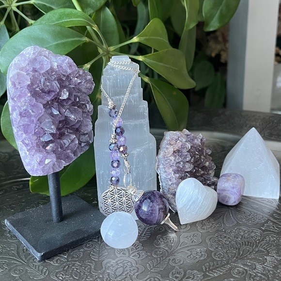 February bundle (limited number available) - Picture 3 of 7